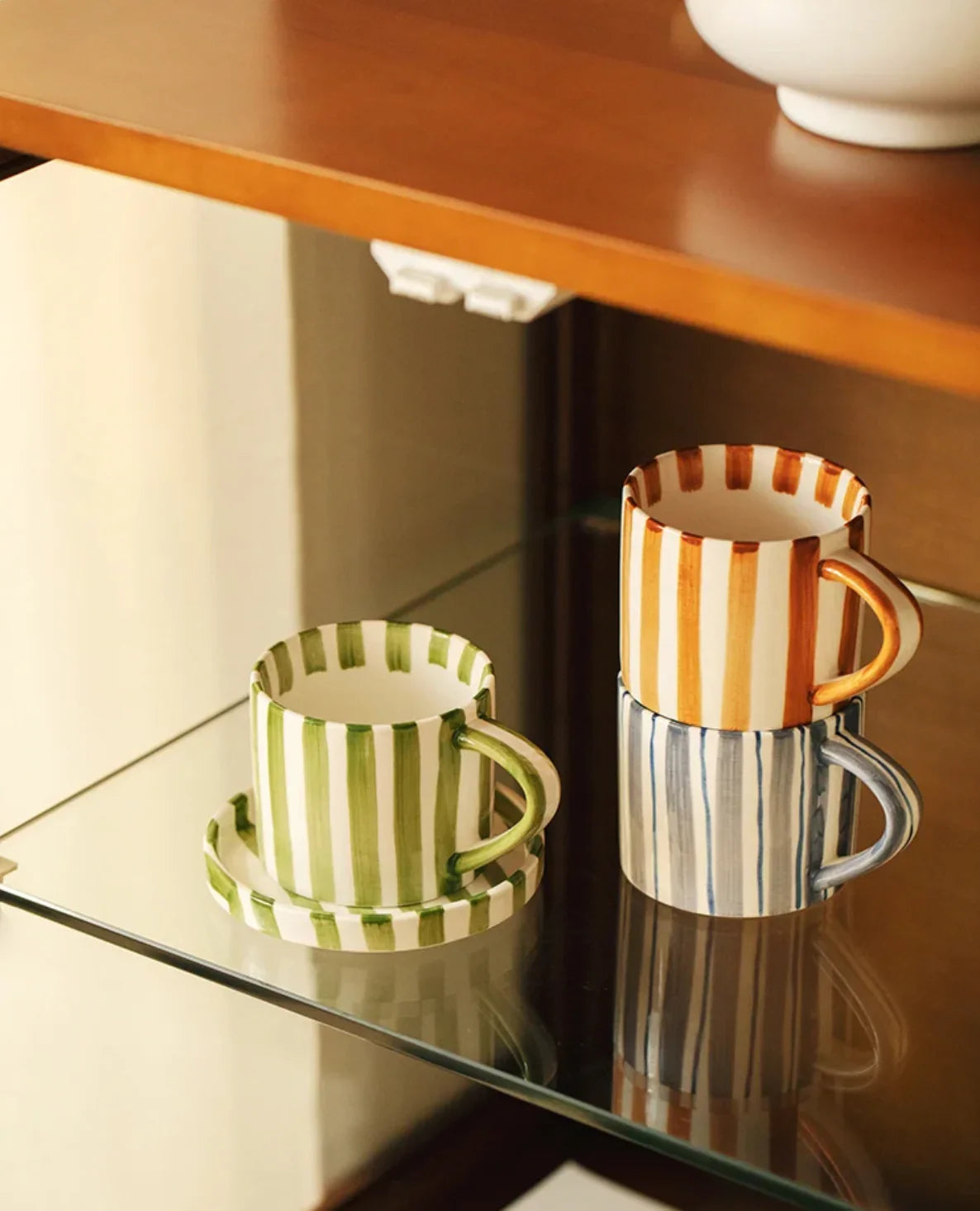 Quinnendo Three-Piece Cup & Plate Set