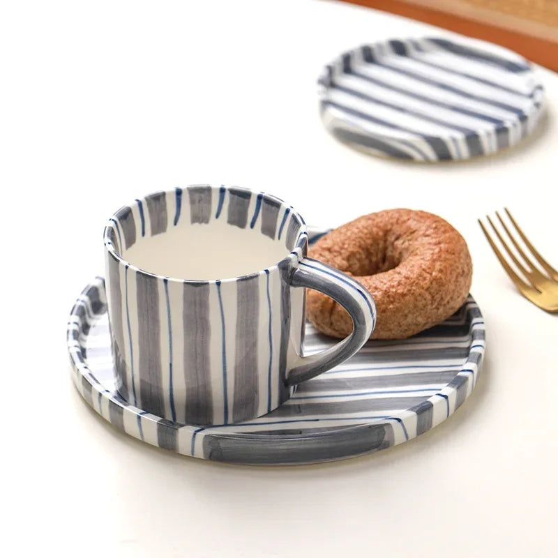 Quinnendo Three-Piece Cup & Plate Set