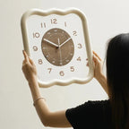 Quinstisa Wall Clock