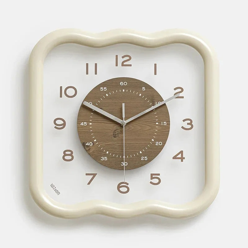 Quinstisa Wall Clock