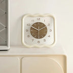 Quinstisa Wall Clock
