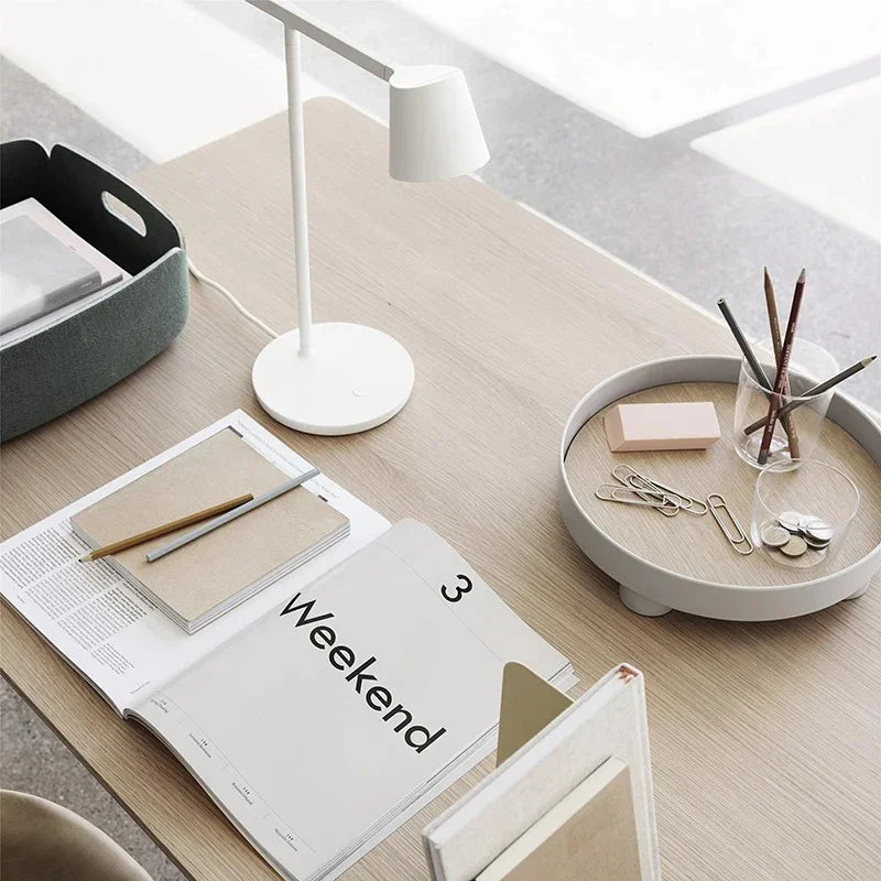 Quinvisa Desk Lamp