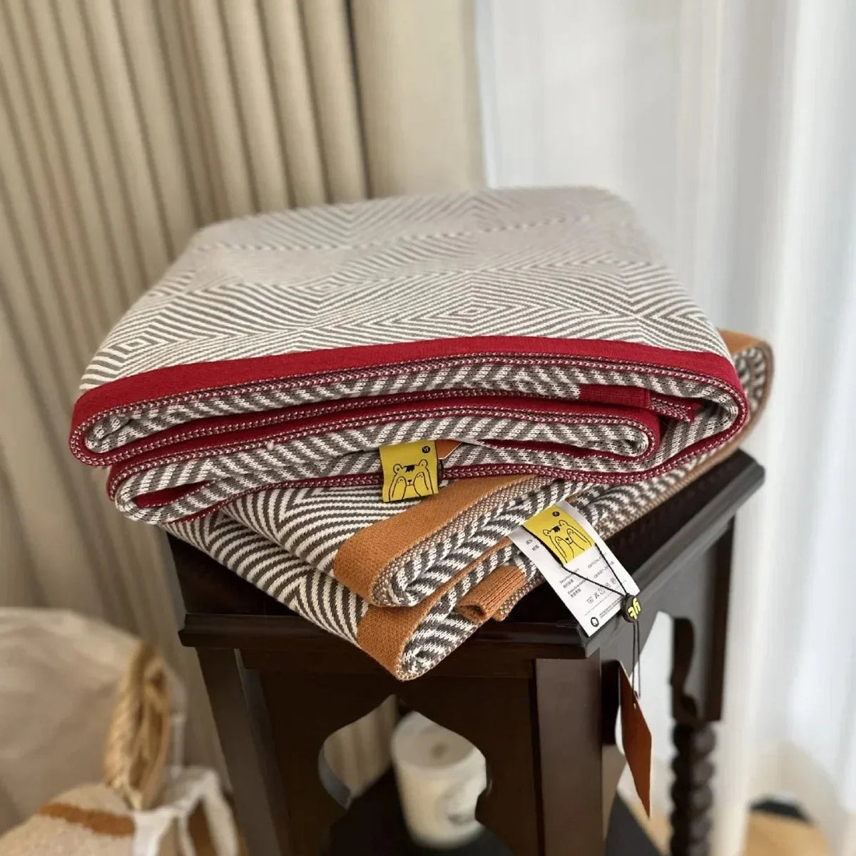 Relmola Throw Blanket