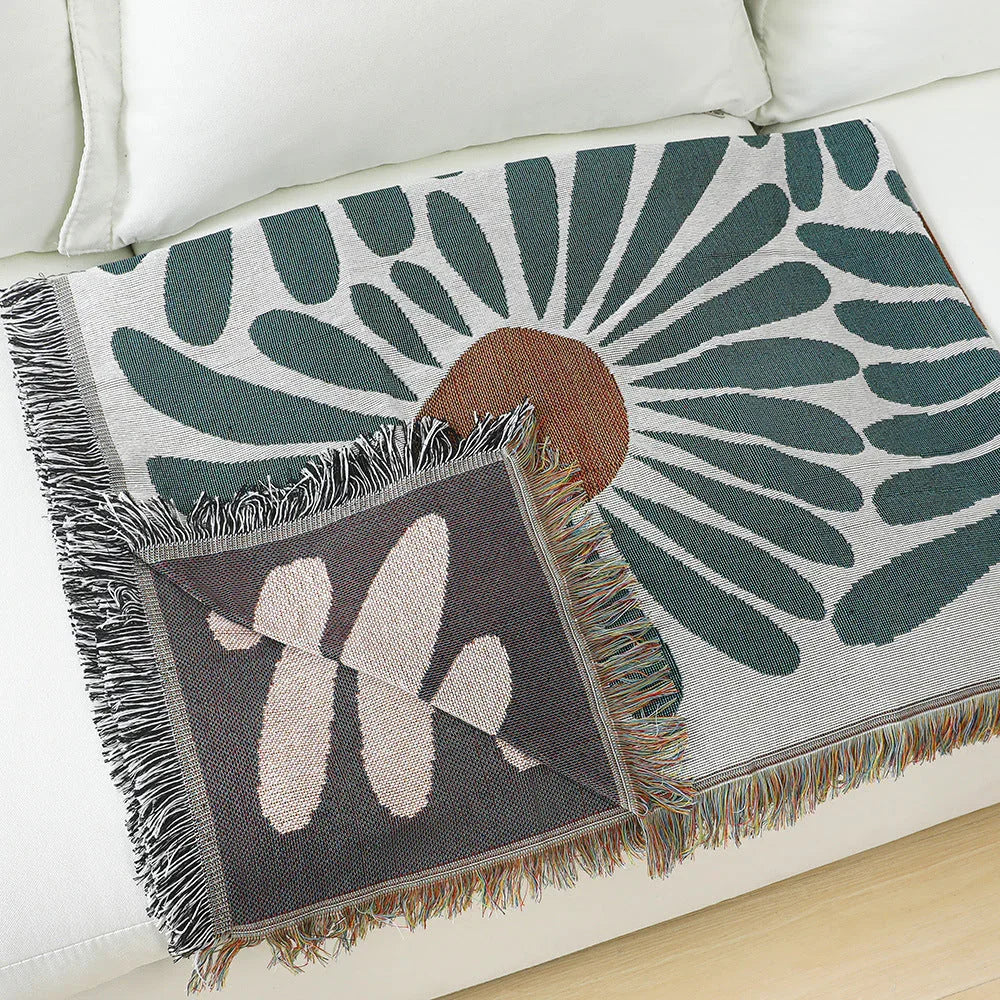 Relroma Throw Blanket