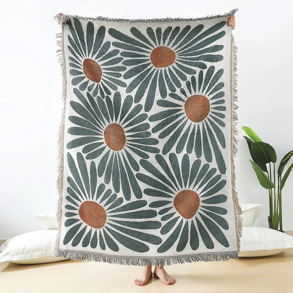 Relroma Throw Blanket