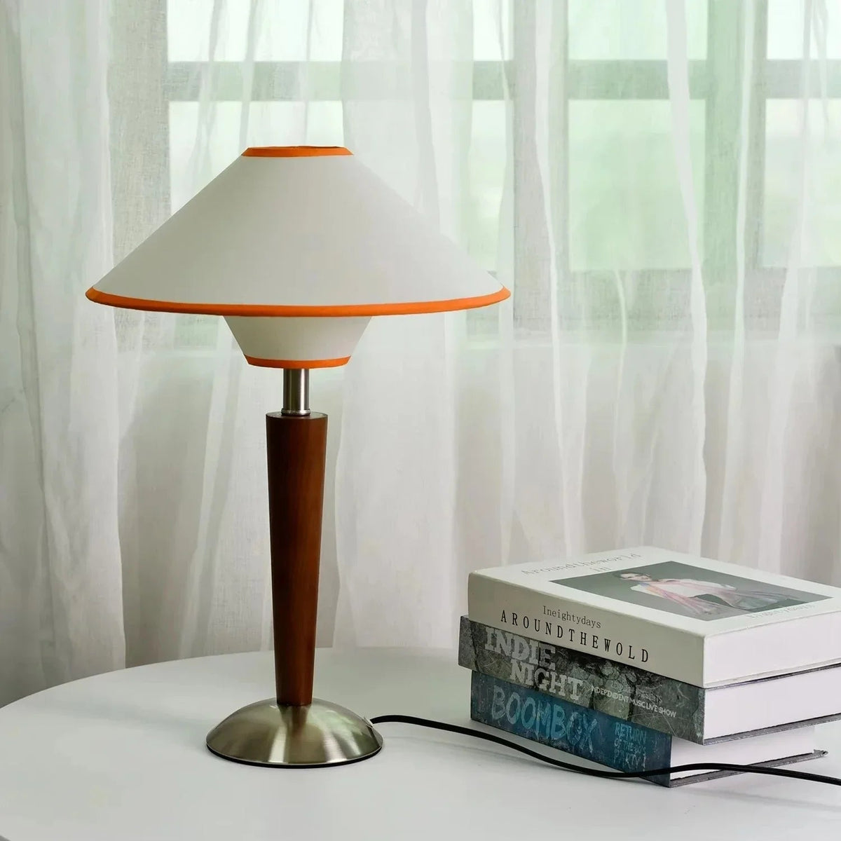 Relstarno Table Lamp