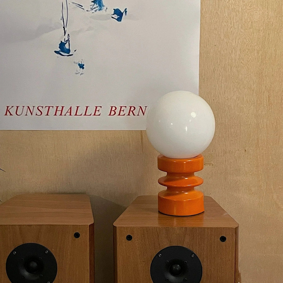 Relstira Table Lamp