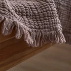 Relvunda Throw Blanket
