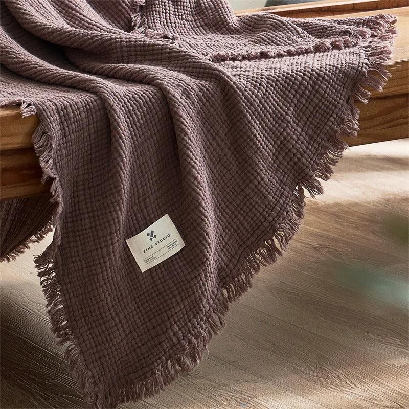 Relvunda Throw Blanket