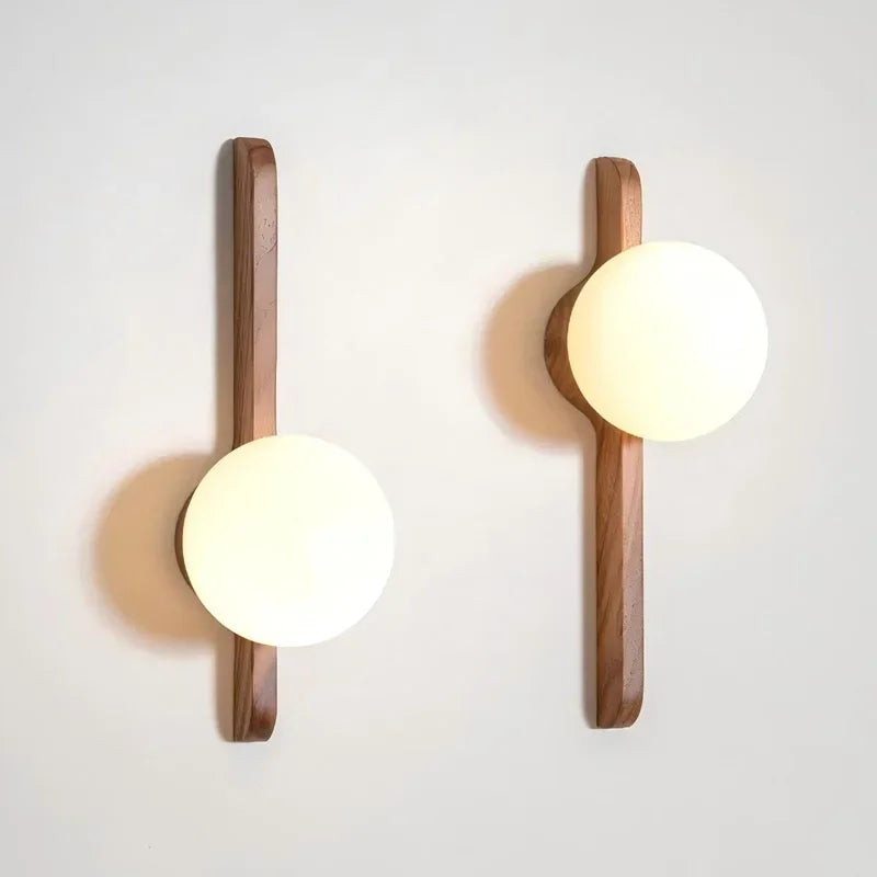 Renfisa Wood Wall Lamp