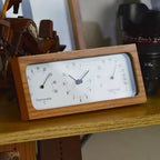 Renndirra Desk Clock