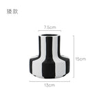 Rennvia Ceramic Vase