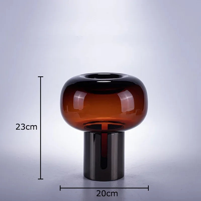 Renstanta Vase