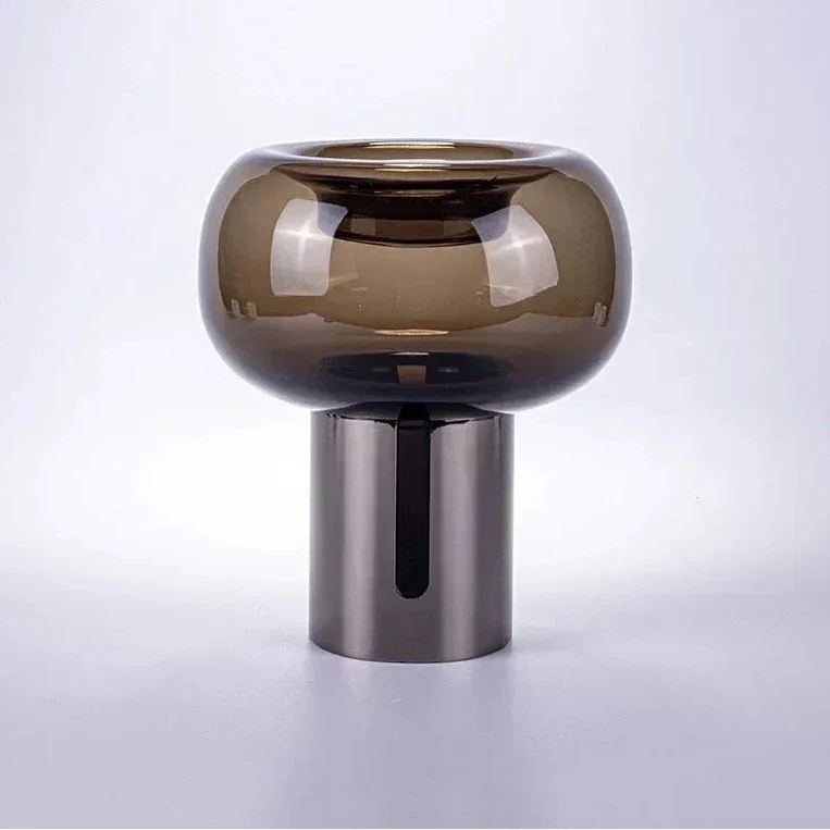 Renstanta Vase