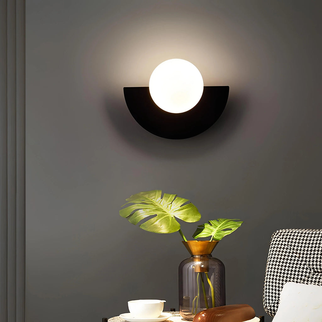Renstola Wall Lamp