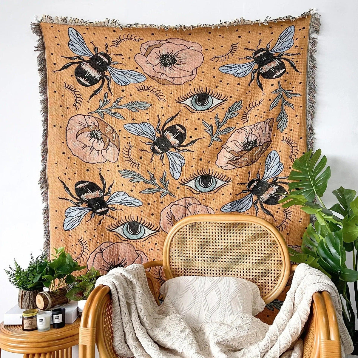 Silranta Throw Blanket