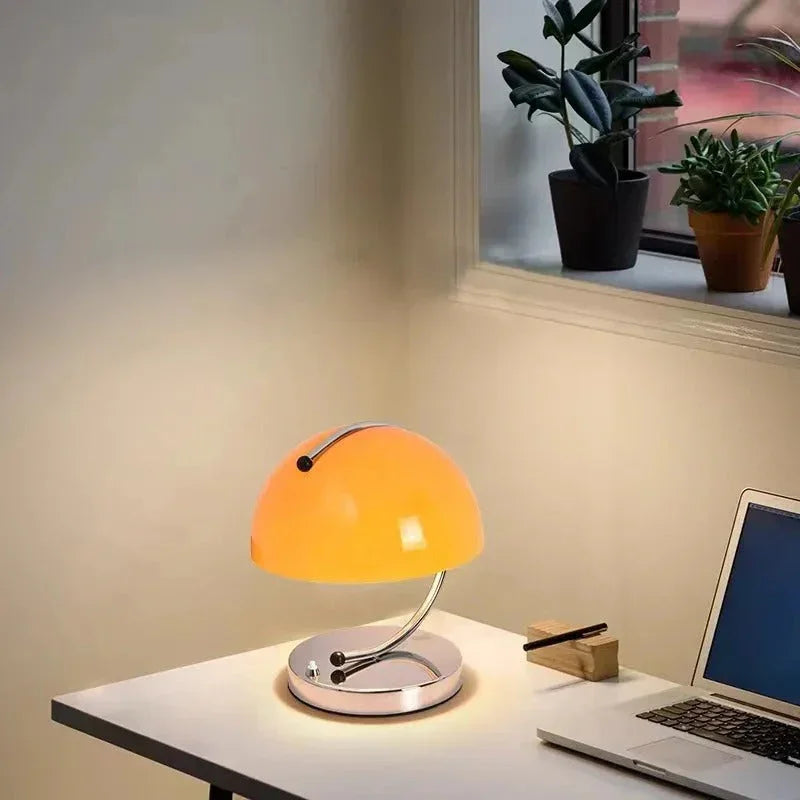 Siltoma Table Lamp