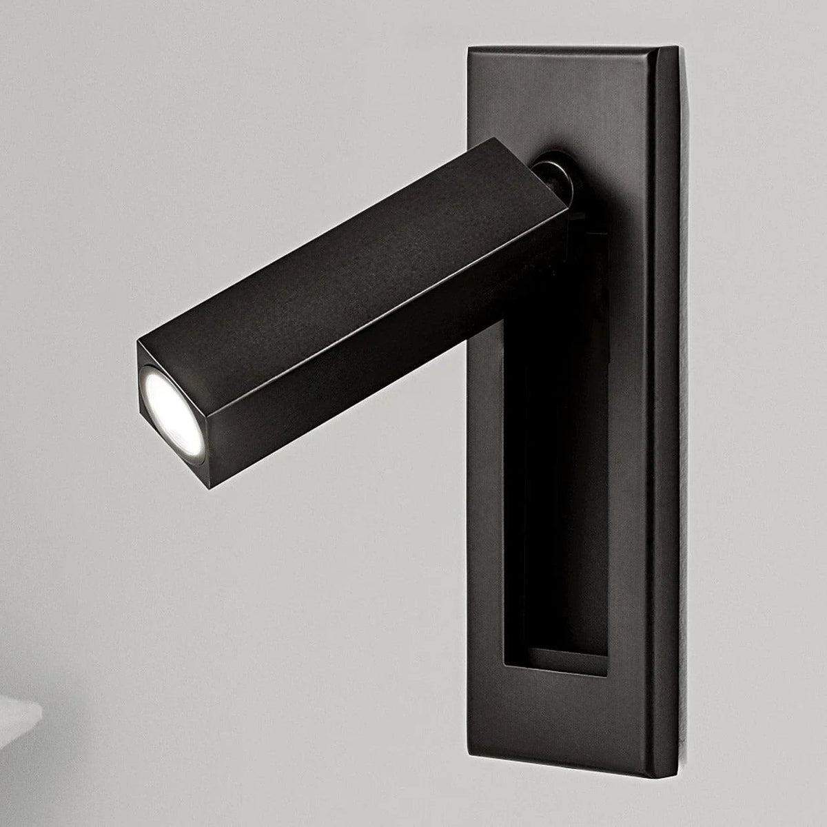 Sornoma Mount Sconce