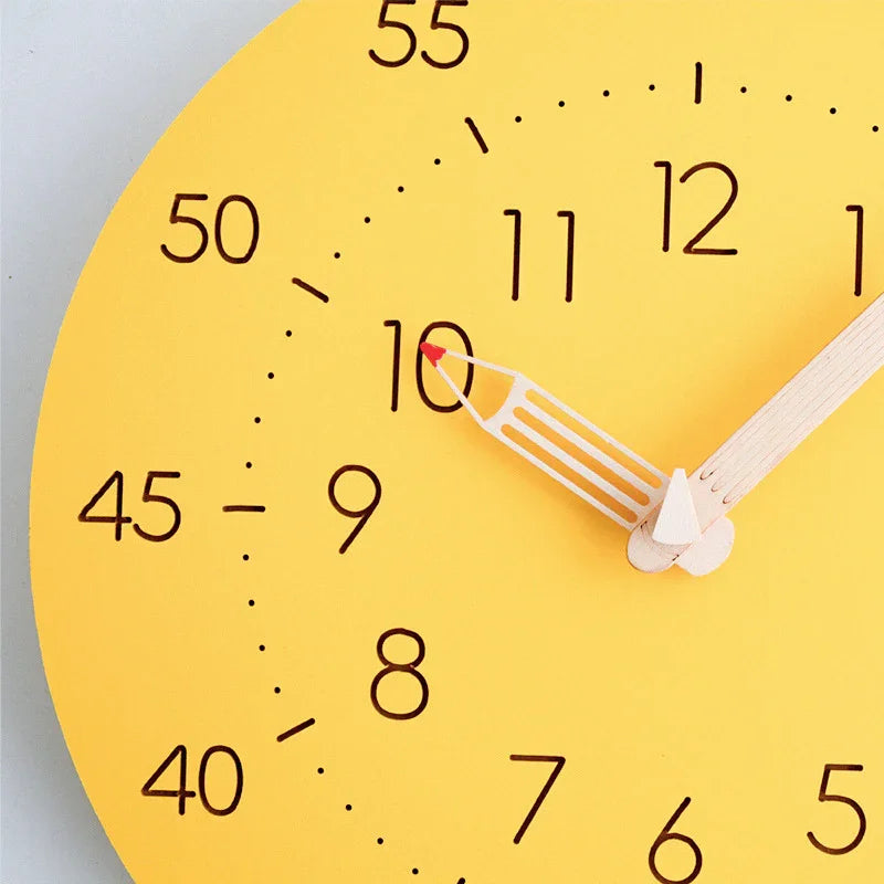 Sortynta Wall Décor Clock
