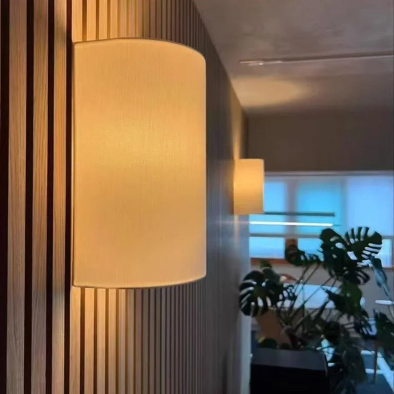 Sorvunda Wall Lamp