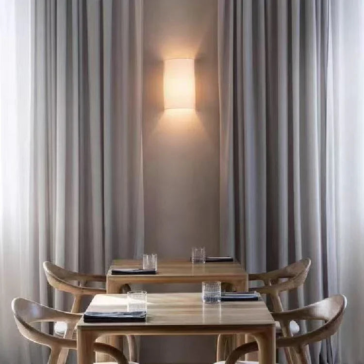 Sorvunda Wall Lamp