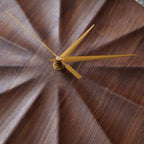 Ulnunda Wall Clock