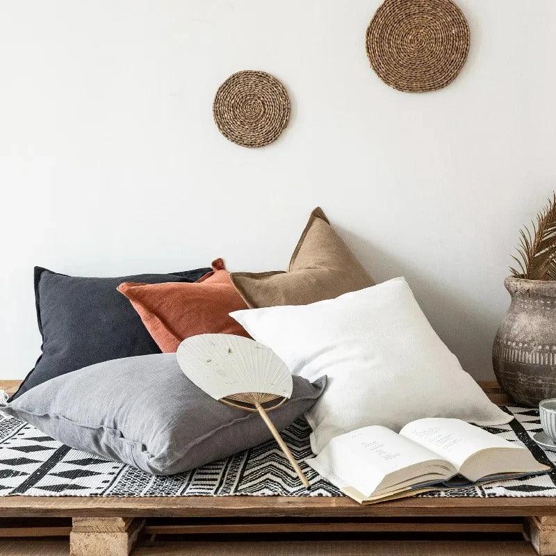 Ulselta Cushion Cover