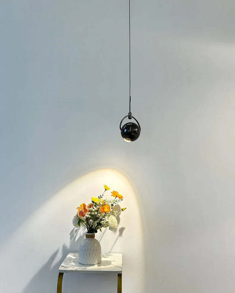 Ultova Pendant Lamp
