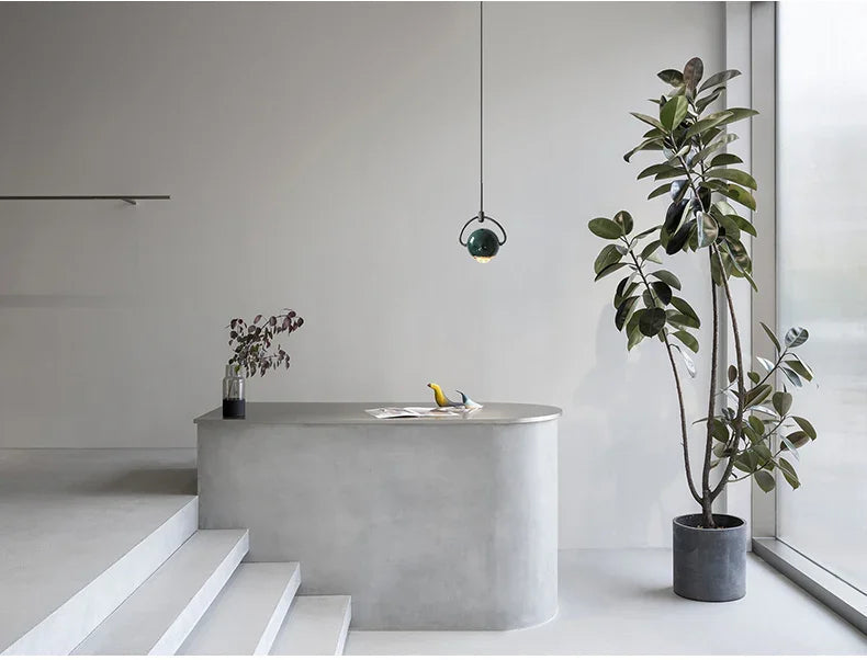 Ultova Pendant Lamp