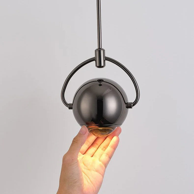 Ultova Pendant Lamp