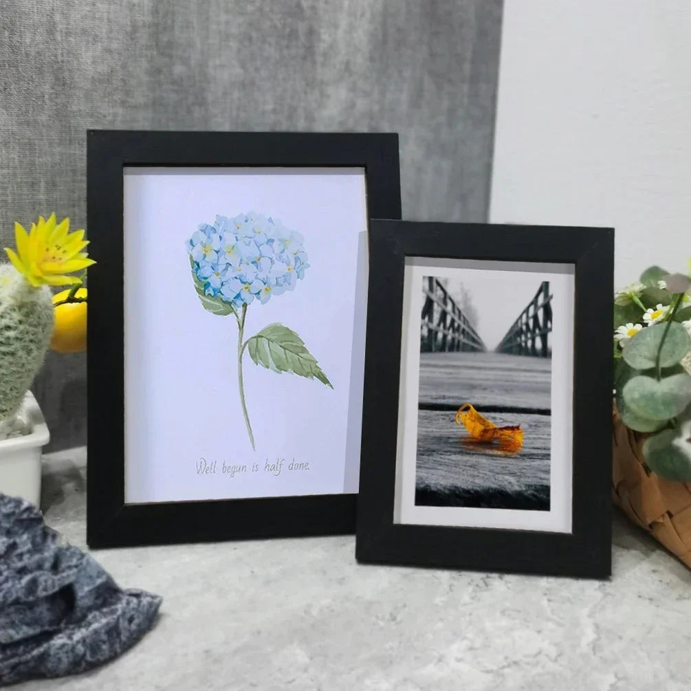 Urfita Photo Frame