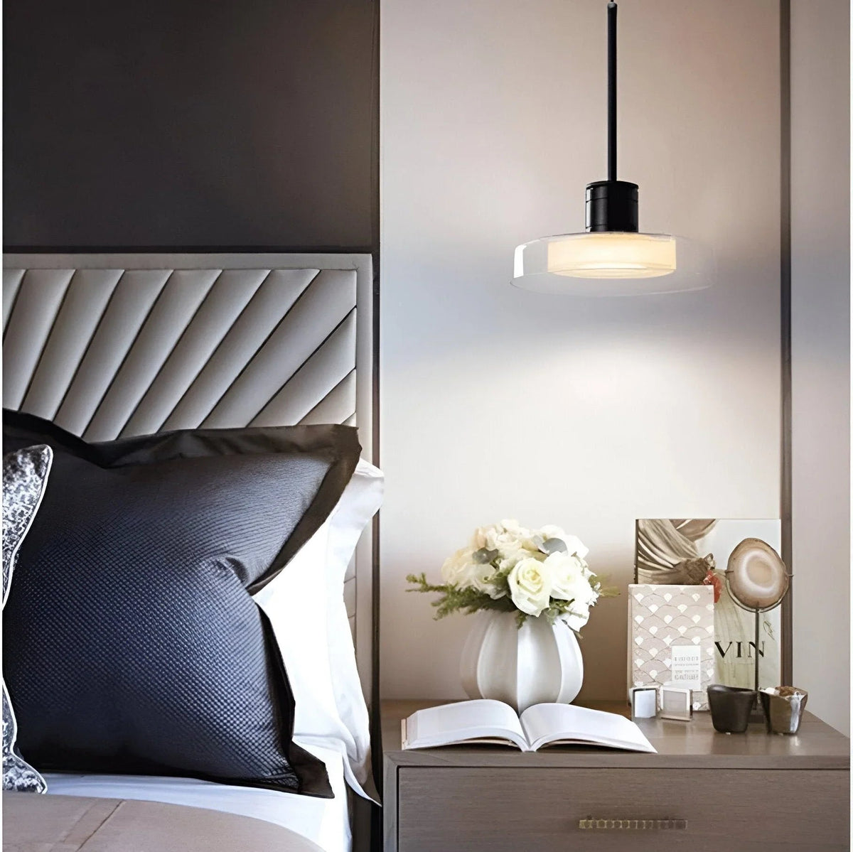 Urstynta Pendant Light