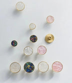 Urtara Brass Knobs