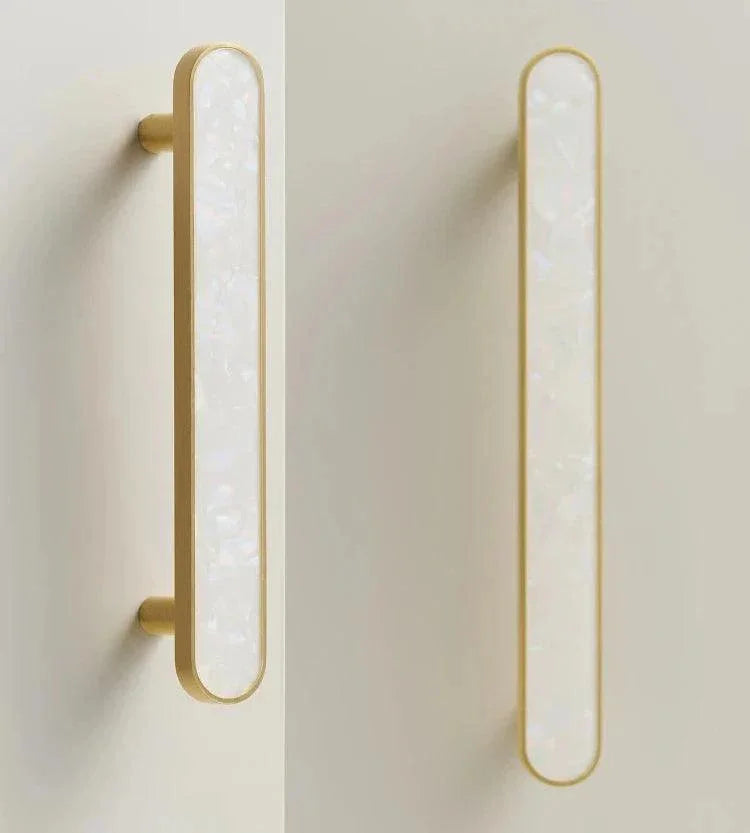 Urtara Brass Knobs