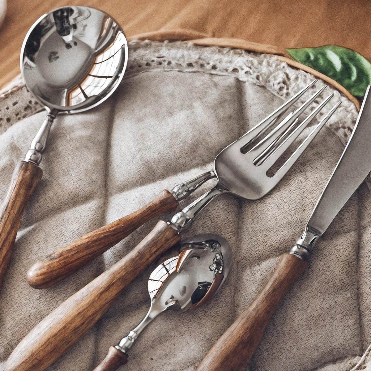 Urtoda Six-Piece Cutlery Set