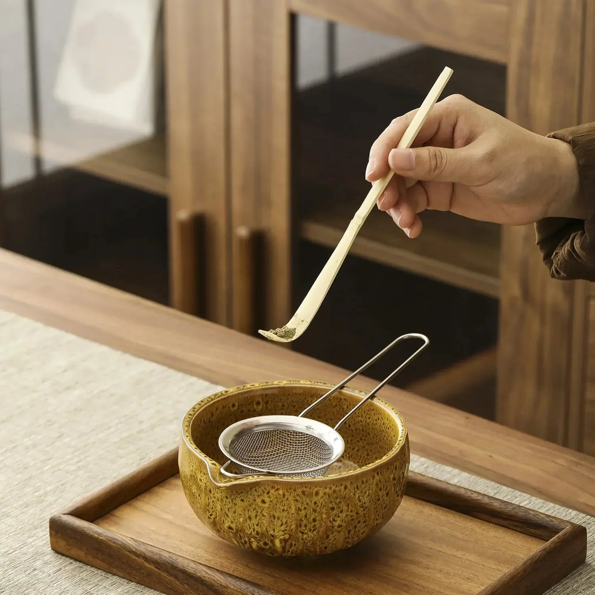 Urvorra Tea Set