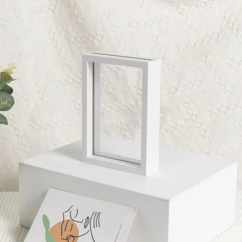 Valynta Frame Collection