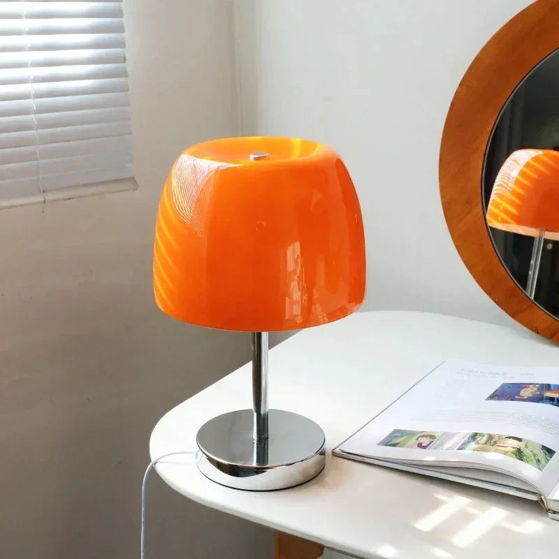 Vermvia Table Lamp