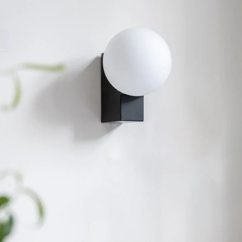 Verseda Wall Lamp