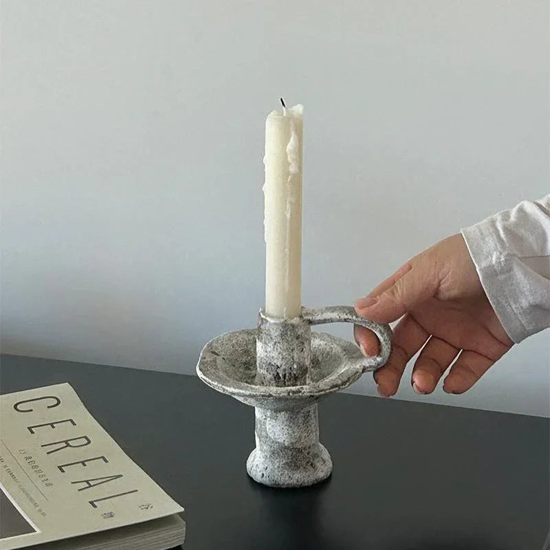 Wilynta Candle Holder