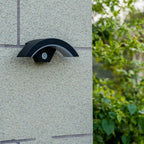 Yarbarno Outdoor Wall Lamp