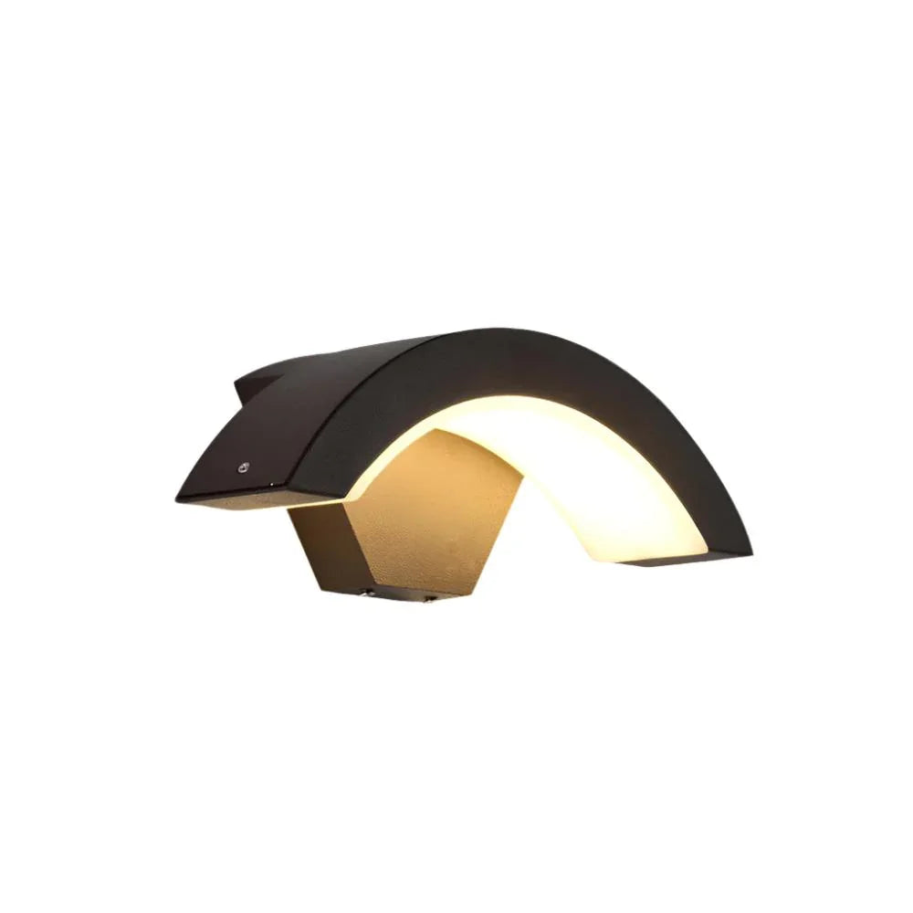 Yarbarno Outdoor Wall Lamp