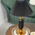 Yarfella Table Lamp
