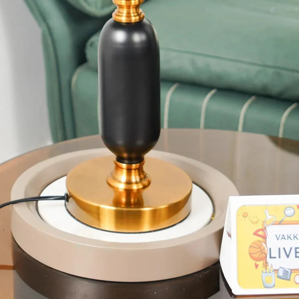 Yarfella Table Lamp