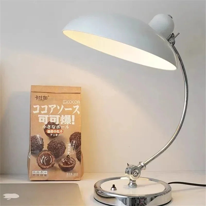 Yelfunda Table Lamp