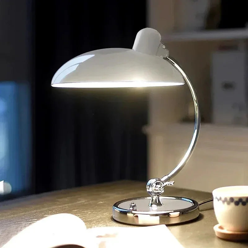 Yelfunda Table Lamp