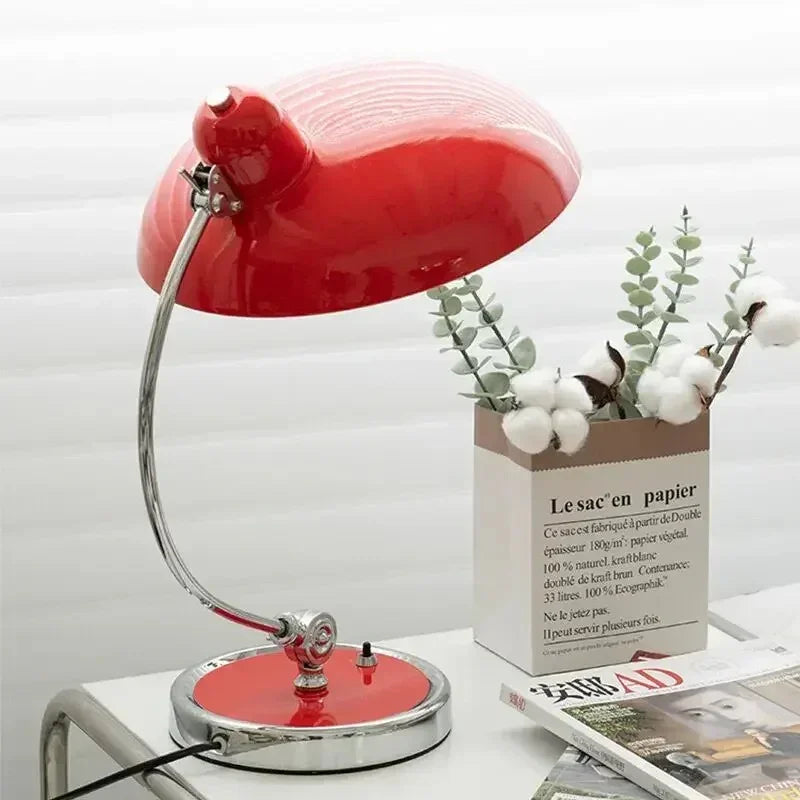 Yelfunda Table Lamp