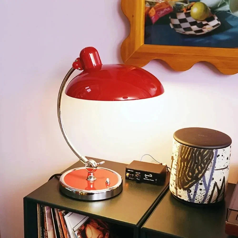 Yelfunda Table Lamp