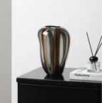Yelsvia Glass Vase