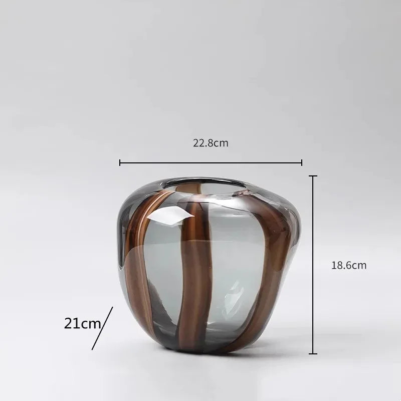 Yelsvia Glass Vase